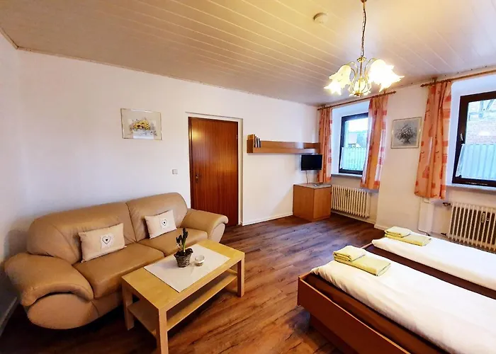 Schuetze * Daasdorf am Berge