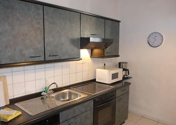 Schuetze * Daasdorf am Berge