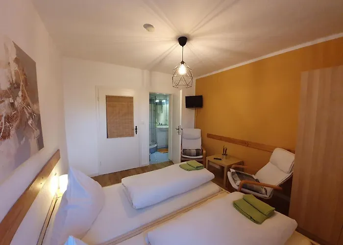 Schuetze * Daasdorf am Berge