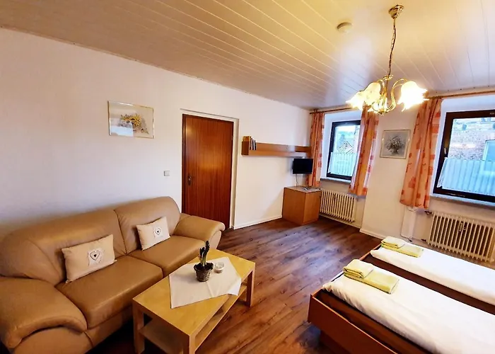 Schuetze * Daasdorf am Berge