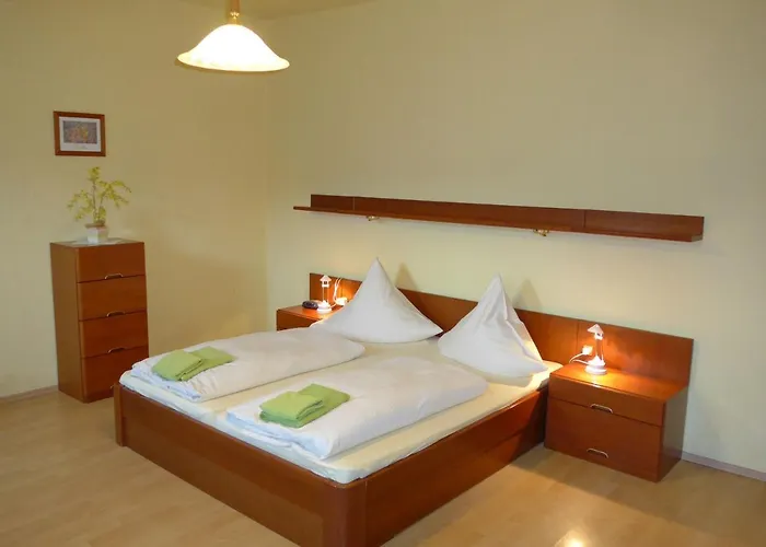 Schuetze Appartement Daasdorf am Berge