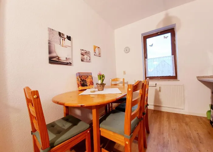 Schuetze Lejlighed Daasdorf am Berge